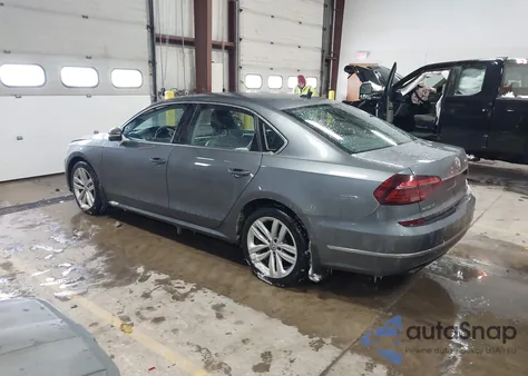 2018 Volkswagen Passat 2.0T Se из США, поврежденный, VIN 1VWBA7A34JC044183